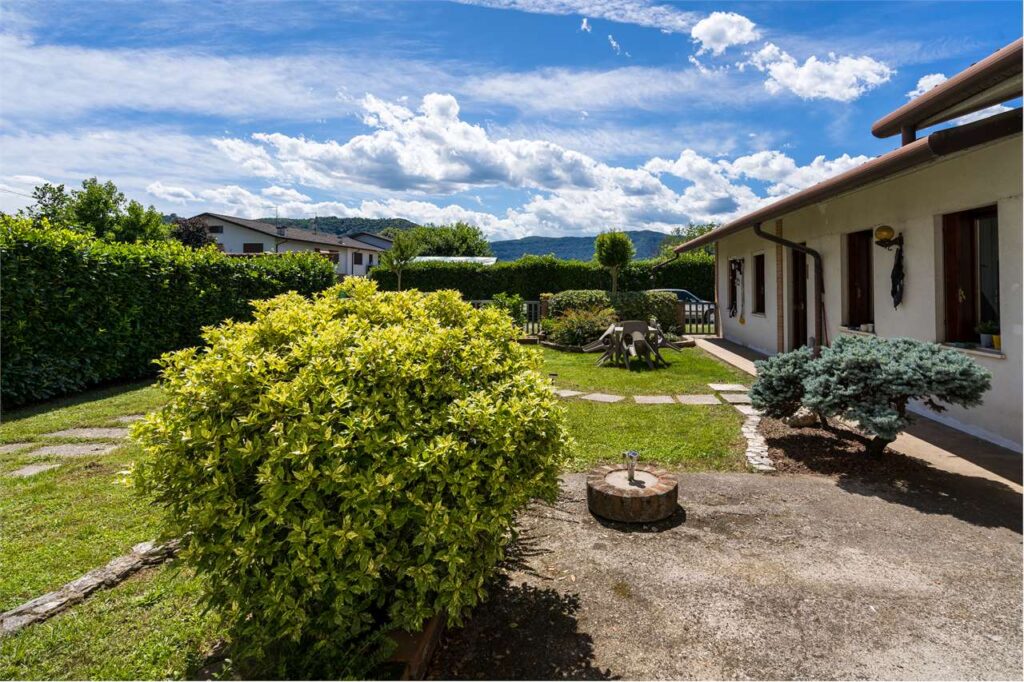 Casa di Testa – Malo, Via Vittorio Veneto 71 Casa di Testa – Malo, Via Vittorio Veneto 71